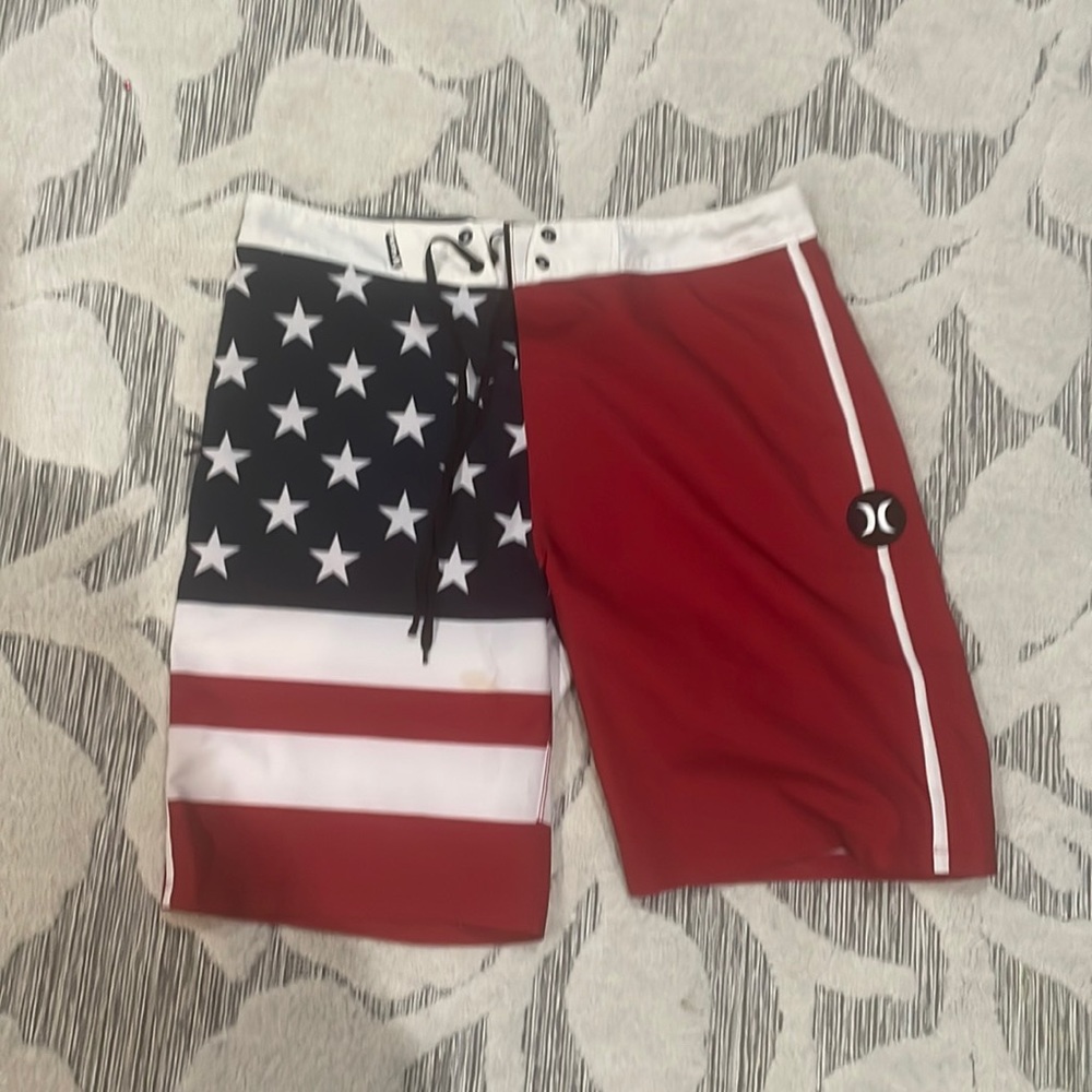 Very nice patriotic Hurley swim trunks